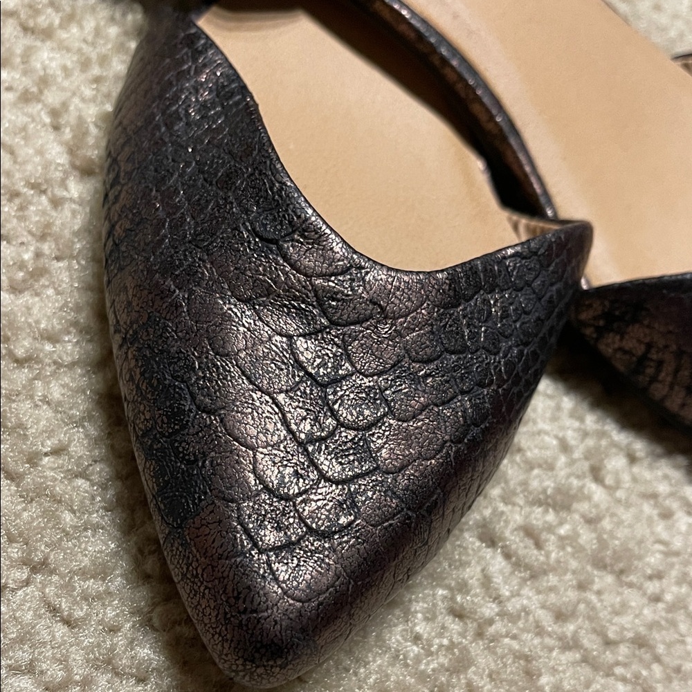 JustFab Black Textured Flats - Picture 2 of 5